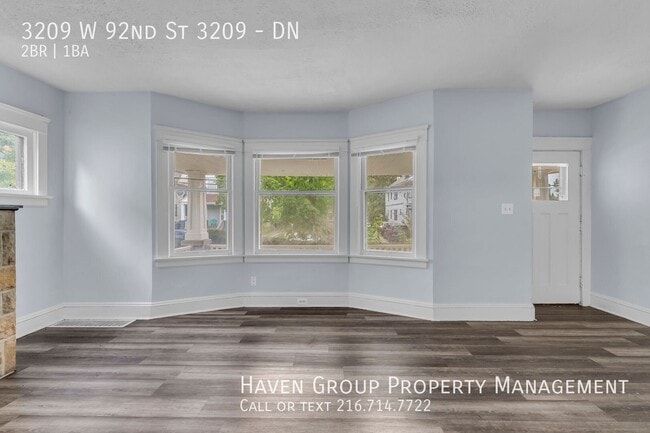 Building Photo - 3209 W 92nd St