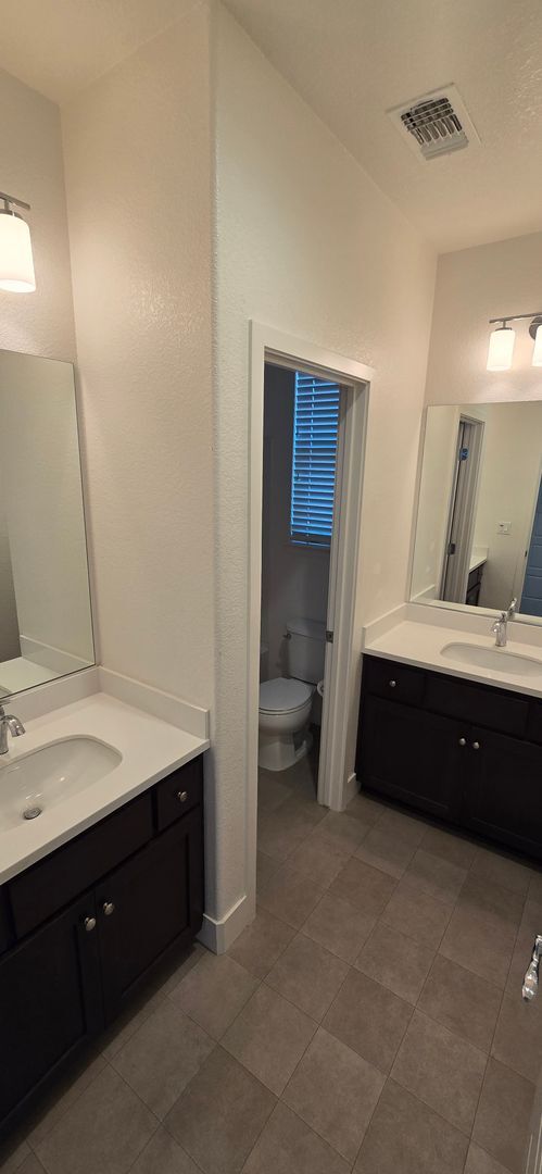 Building Photo - Located in the desirable K-Section of Rohnert Park