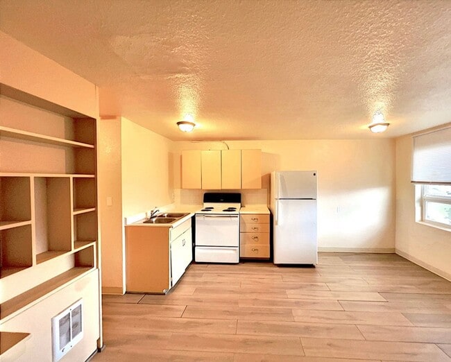 Floorplan - Centennial Court