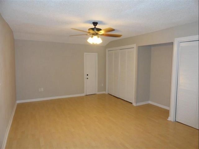 Building Photo - 2717 Meadowstone Ct