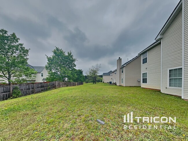 Building Photo - 1420 Shelnutt Ct