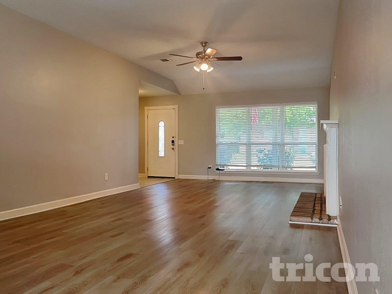 Building Photo - 2622 Townhall Ln