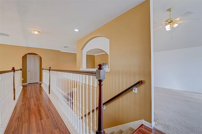 Building Photo - 1606 Maryvale Dr