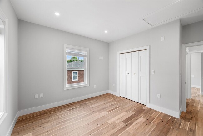 Building Photo - 30 Pitman Rd