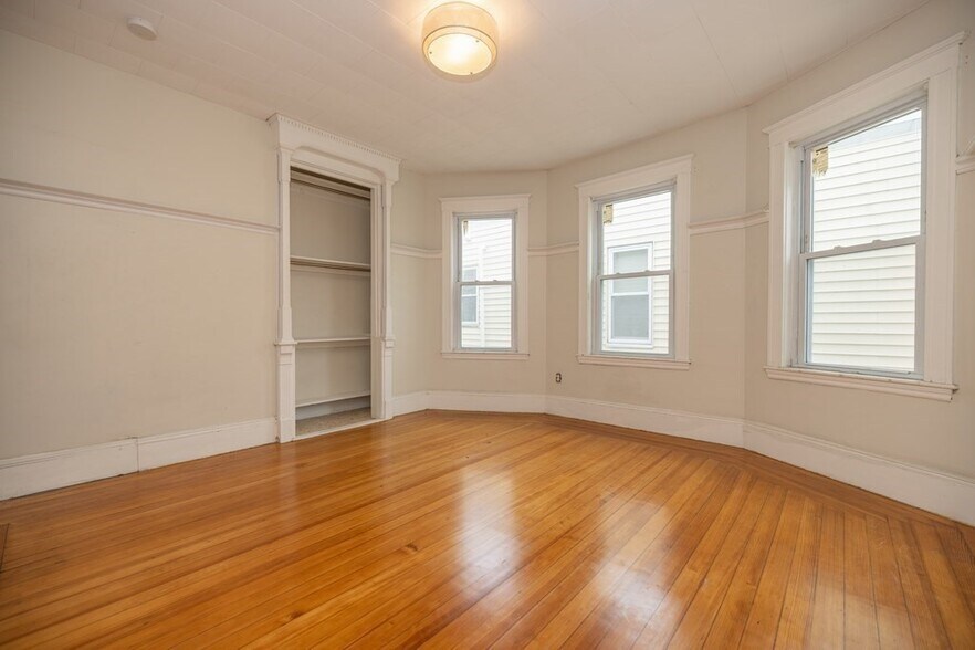Building Photo - 339 Allston St