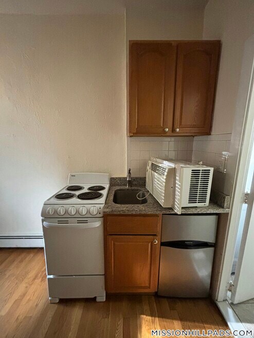 Building Photo - 53 S Huntington Ave