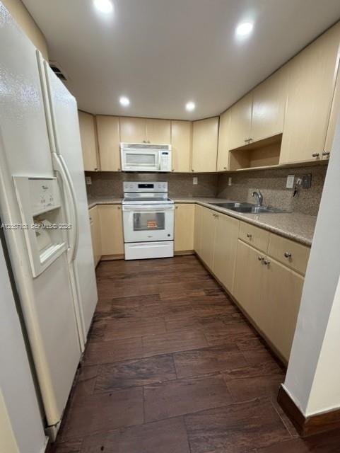 Building Photo - 8899 SW 123rd Ct