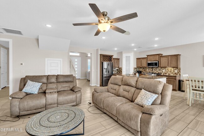 Building Photo - 12494 Stansbury Dr