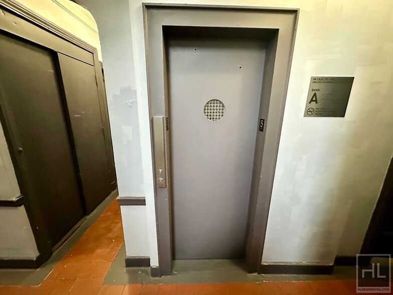 Building Photo - WEST 72 STREET