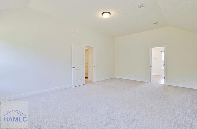 Building Photo - 991 Meloney Dr