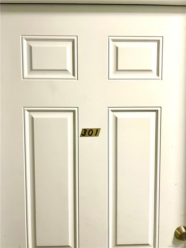 Building Photo - 108 North St