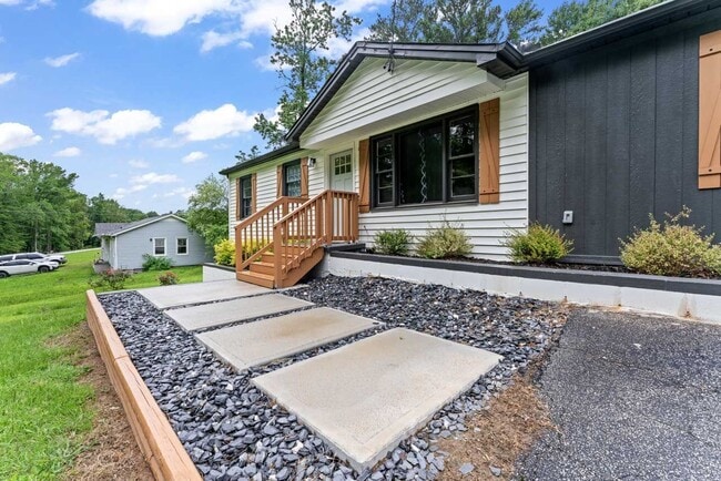 Building Photo - 1326 Stella Cir SW