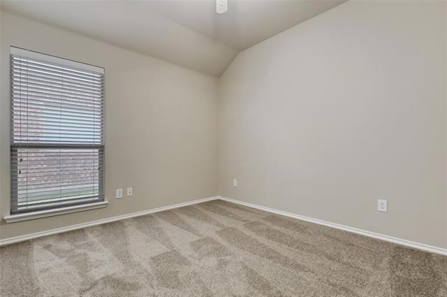 Building Photo - 801 Golden Bear Ln