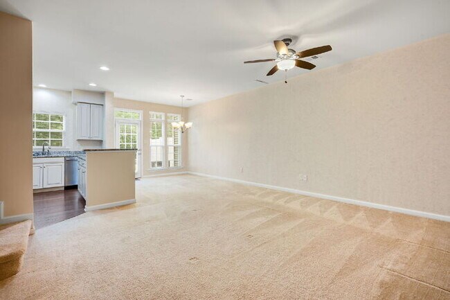 Building Photo - 3 Bedroom Townhome in Mechanicsville – $2,400/mo