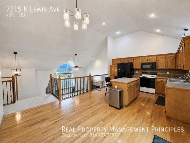 Building Photo - 7215 N Lewis Ave