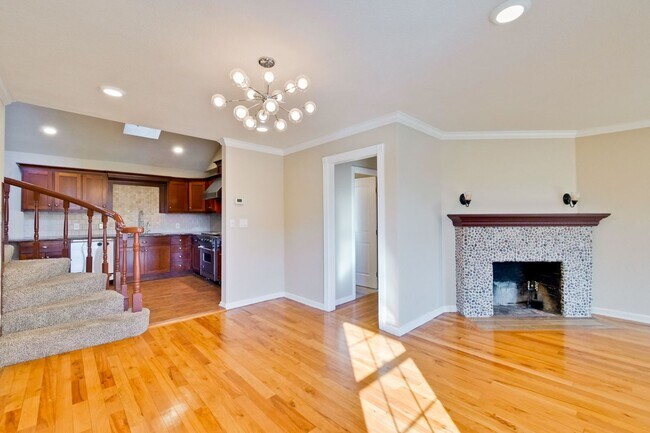 Building Photo - Wow! What a Great Home! Available Soon!