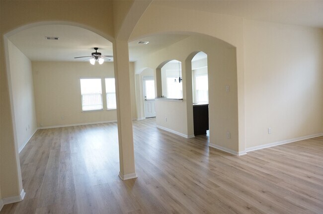 Building Photo - 2622 Whitetip Ct