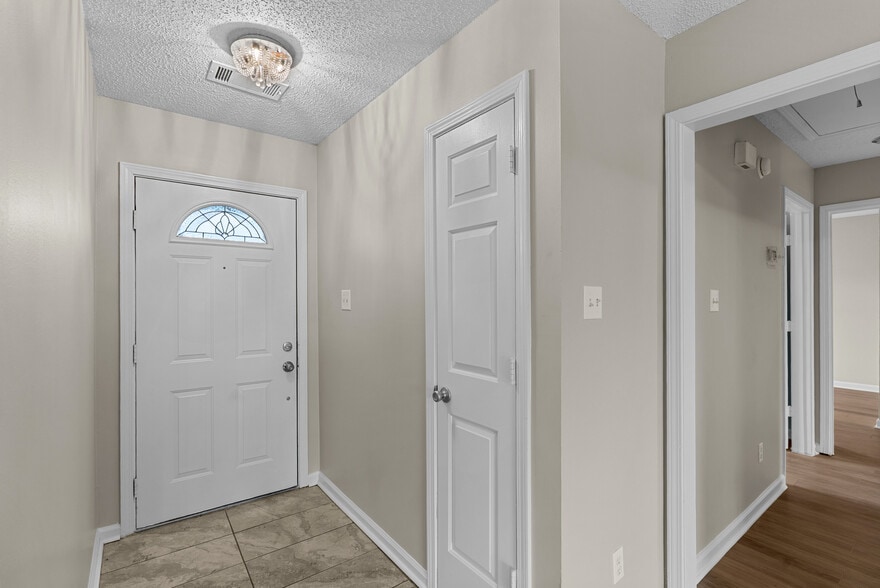 Building Photo - 7708 Spring Morning Ct