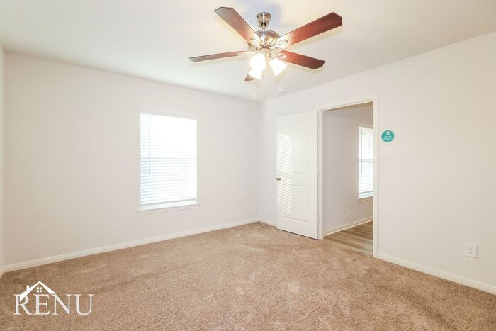Building Photo - 25506 Rose Creek Dr