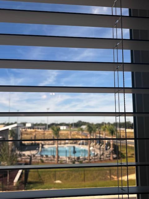 Building Photo - 2587 Cliff Hollow Cir