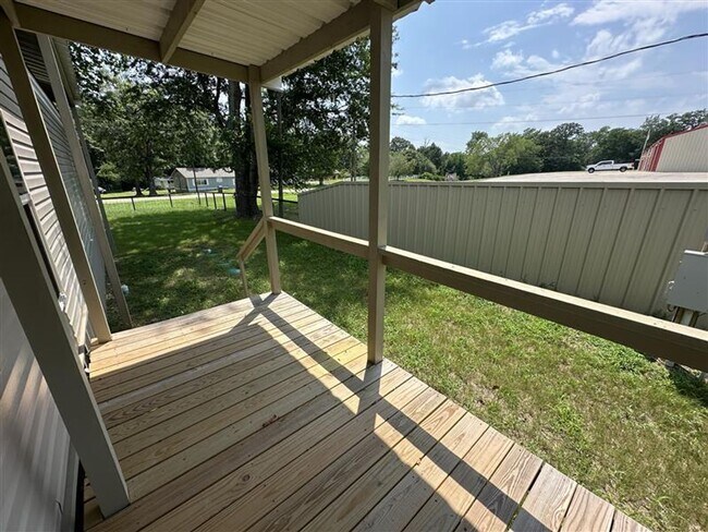 Building Photo - 13807 County Rd 220
