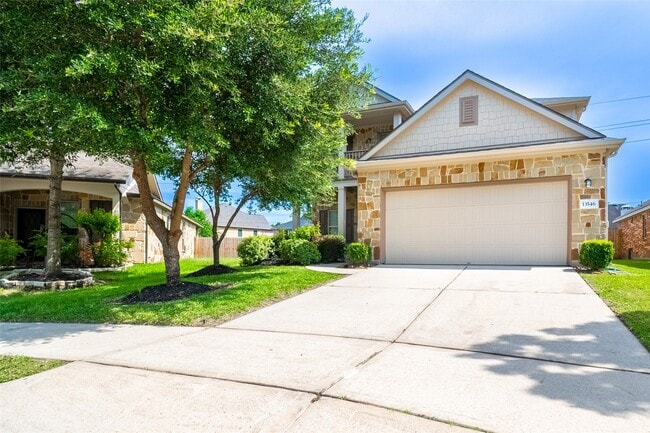 Building Photo - 13546 Smith Lake Ln