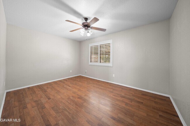 Building Photo - 43007 Pearlwood Dr