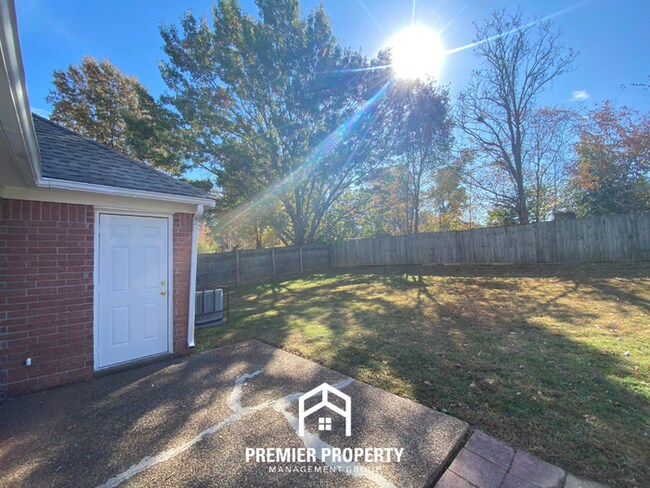 Building Photo - 4715 Lace Bark Cove