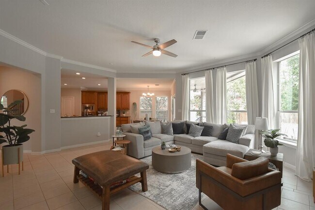 Building Photo - 7 E Shale Creek Cir