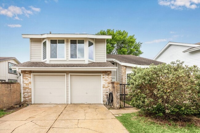 Building Photo - 13511 Windchase Ct