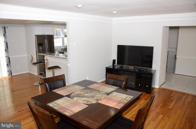 Building Photo - 6118 Tammy Dr