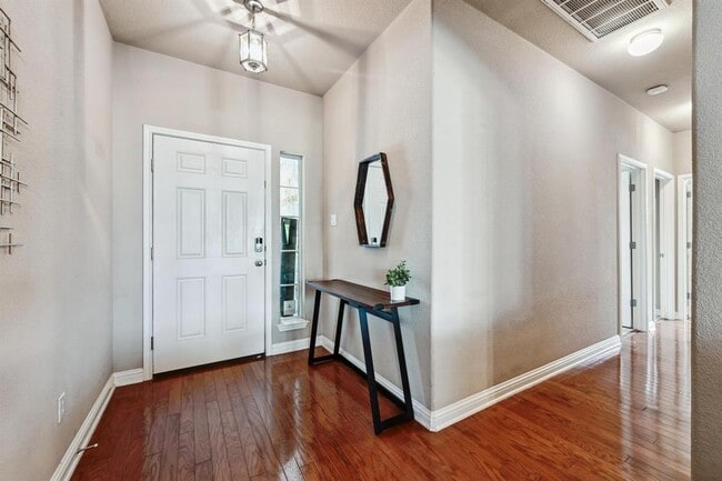 Building Photo - 138 Tranquility Mountain