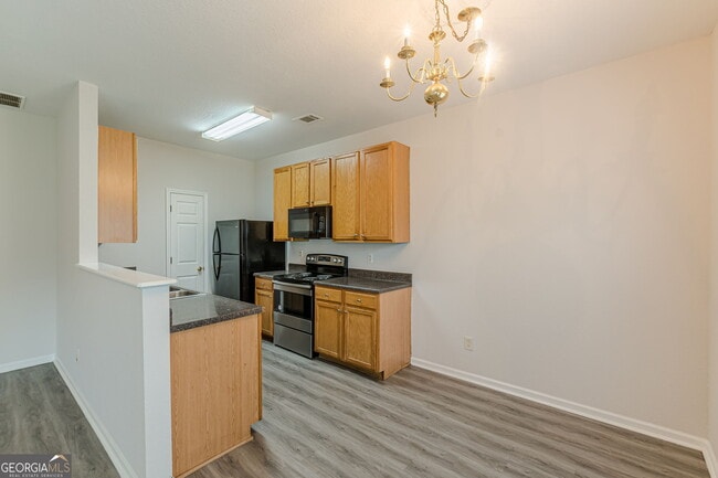 Building Photo - 274 Brookview Dr