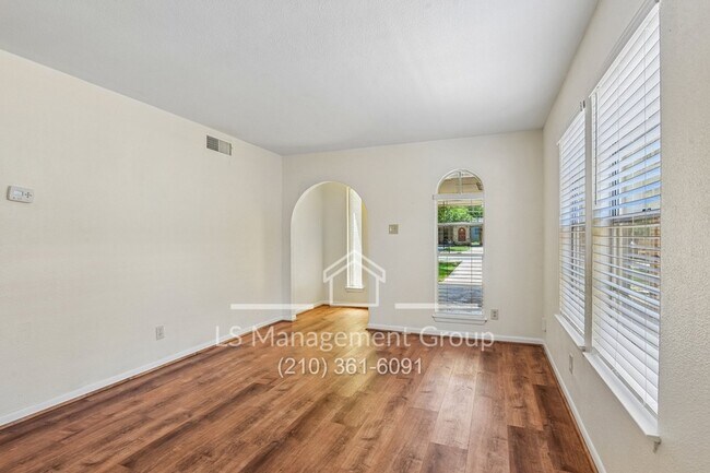 Building Photo - 6603 Cherryleaf St