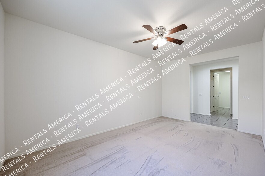 Building Photo - 15734 W McKinley St