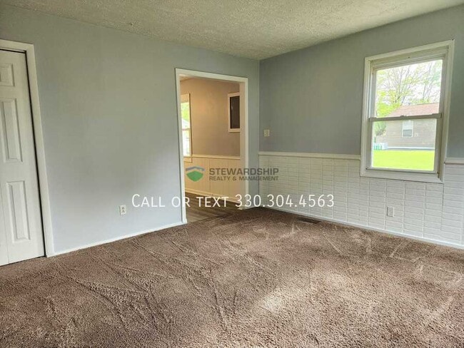 Building Photo - 2461 Briner Ave