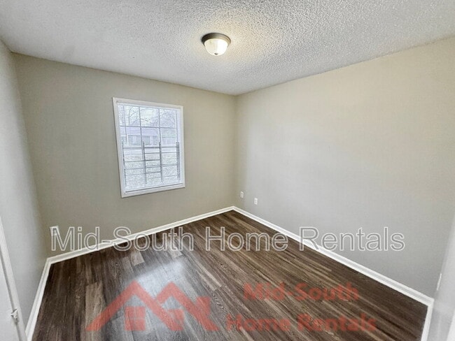 Building Photo - 3940 Schoolfield Rd