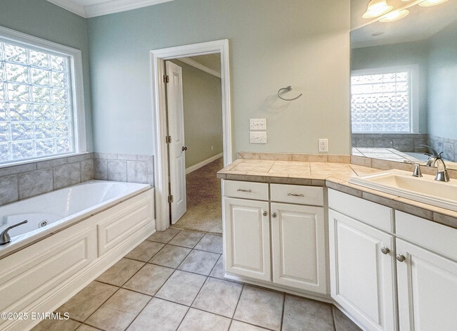 Building Photo - 8316 Ole Cobblestone Dr