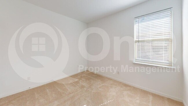 Building Photo - 4849 Sagerun Dr