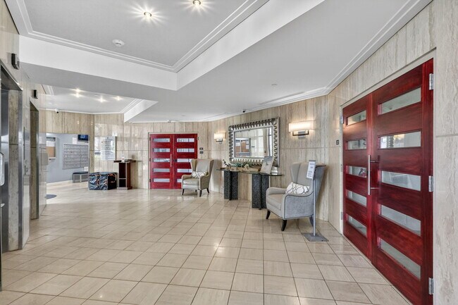 Building Photo - 9650 S Ocean Dr