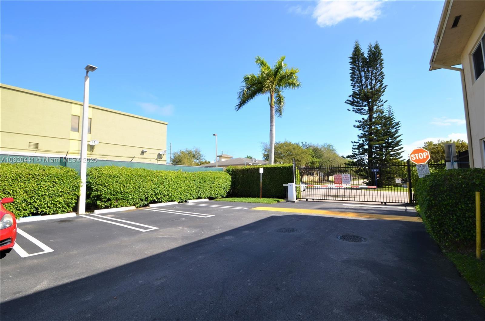 Building Photo - 14500 SW 88th Ave