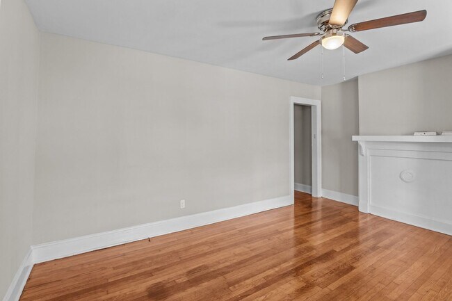 Building Photo - 1216 Branch St