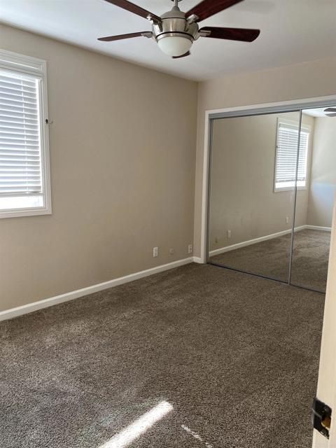 Building Photo - 2088 Montgomery Ave