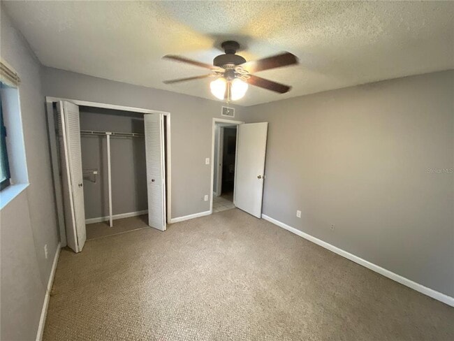 Building Photo - 11814 Raintree Lake Ln