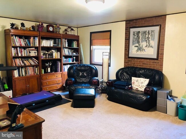 Building Photo - 10929 Decatur Dr