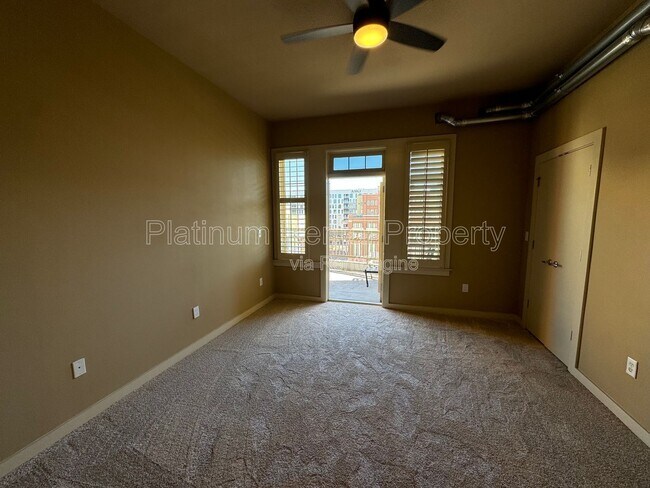 Building Photo - 264 19th St NW