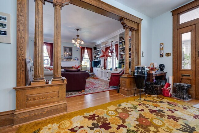 Building Photo - Historic Charm Meets Modern Comfort: Your Downtown Oasis Awaits!