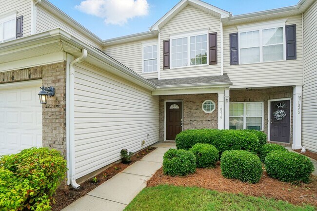 Building Photo - (Coming Soon) Townhome in Pineville – Quie...