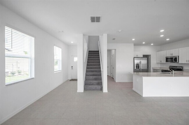 Building Photo - 9304 Bonita Mar Dr