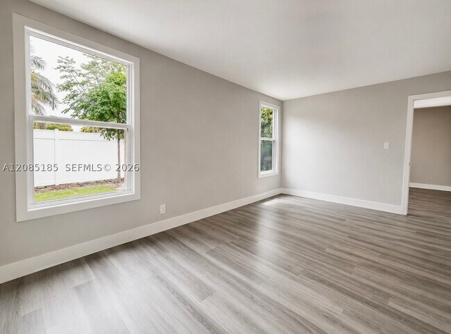 Building Photo - 3540 NW 38th Terrace
